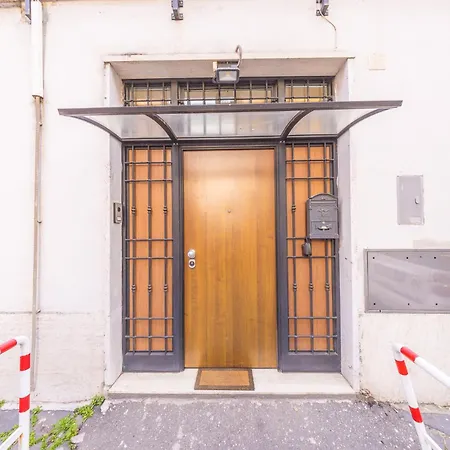 Moderno Con Terrazzo Esclusivo Self Check-in A 5 Min Dalla Metro C Apartment