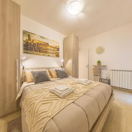 Colosseo A 20 Min-casa Elegante Con Metro C A 500mt Apartment