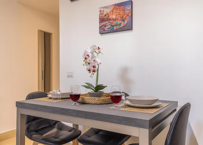 Moderno Con Terrazzo Esclusivo Self Check-in A 5 Min Dalla Metro C Διαμέρισμα *